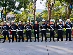 服務(wù)態(tài)度好，保安人員素質(zhì)較高！